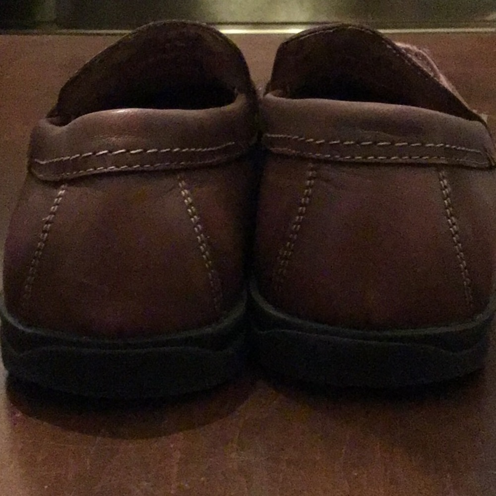 Preloved Dockers Memory Foam Men Size 9.5 - image 3